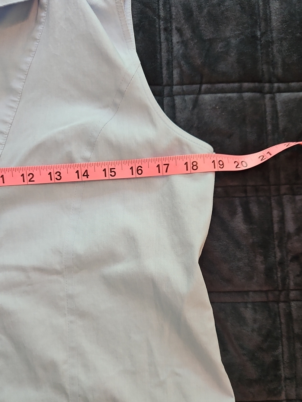 Calvin Klein No-Iron Light Blue Sleeveless Fitted Blouse, 8, Minimalist - Picture 7 of 9